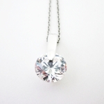 Pinpoint Clear Cubic Zirconia w/chain Pinpoint Clear Cubic Zirconia w/chain